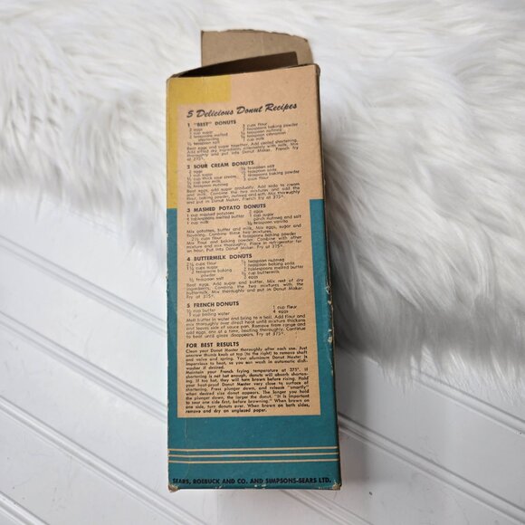 Vintage Donut Maker Maid of Honor Sears, Roebuck and Co Automatic Aluminum - Picture 8 of 8